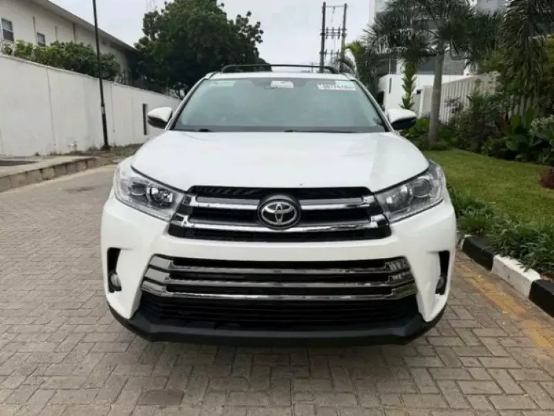TOYOTA Highlander   - 2014