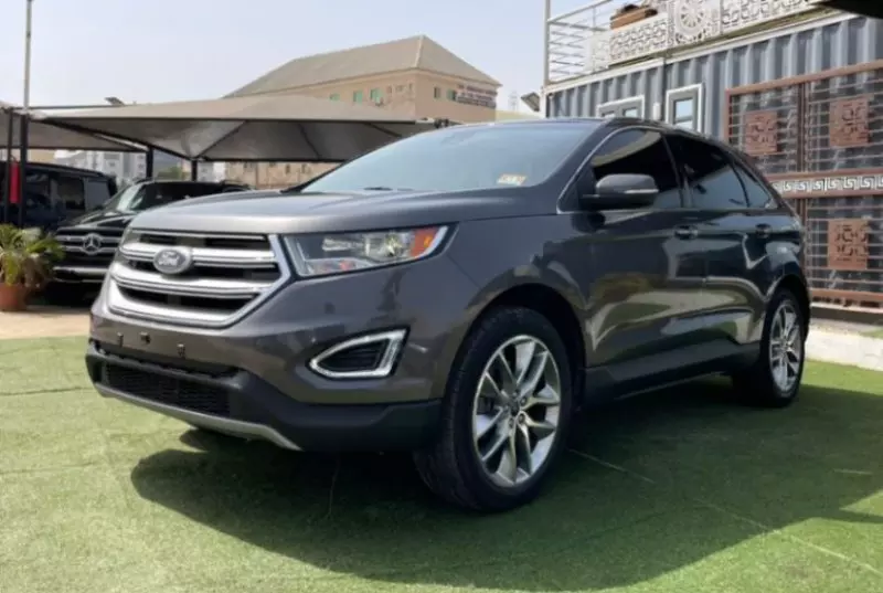 Ford Edge   - 2015