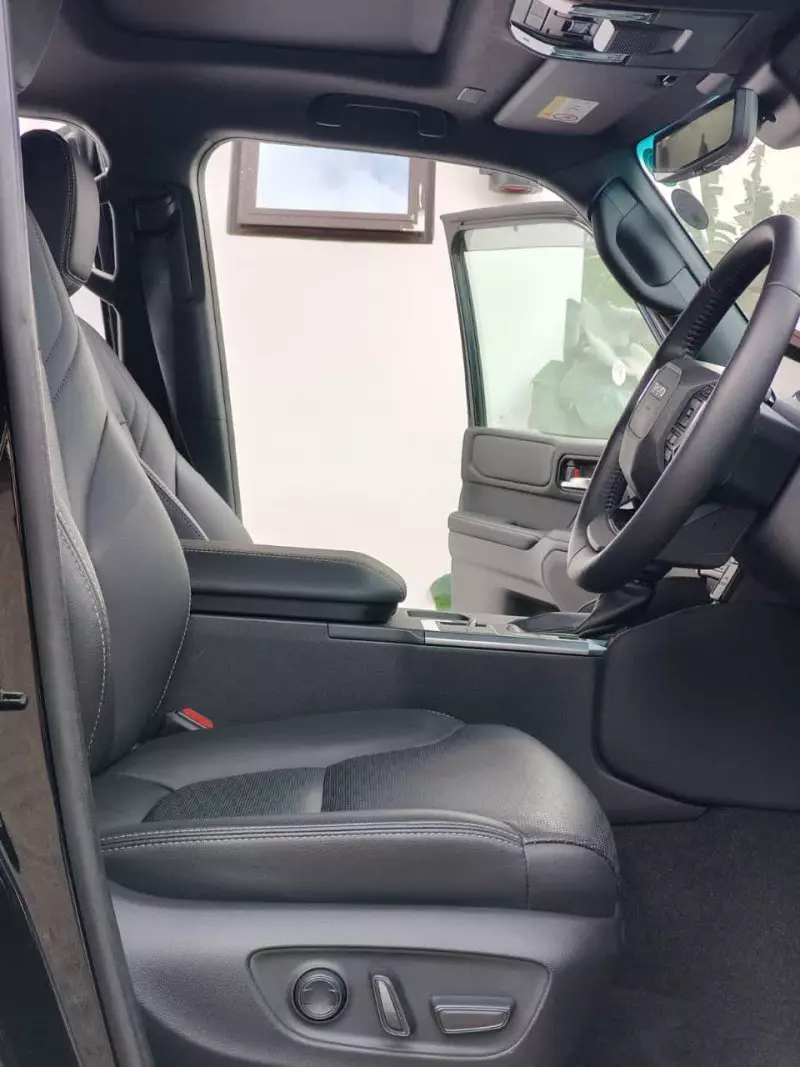 TOYOTA Land Cruiser   - 2024