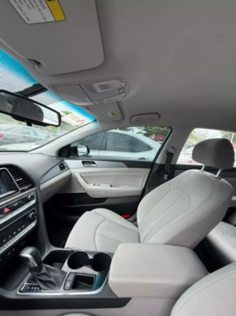 Hyundai Sonata   - 2018