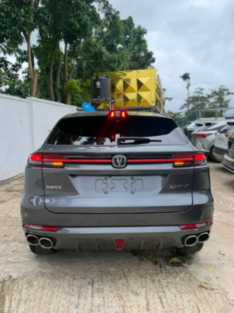 CHANGAN Uni-k   - 2023