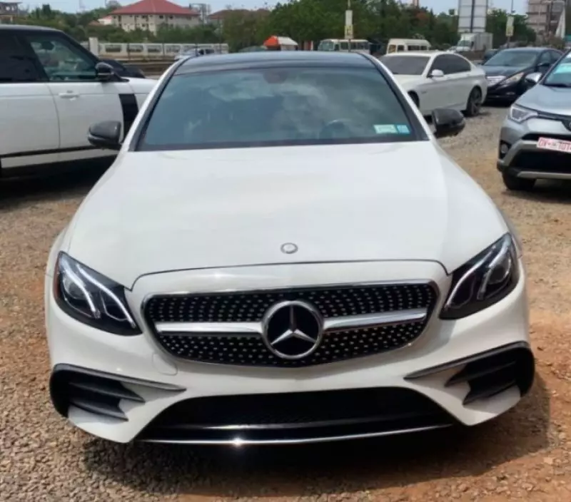Mercedes-Benz E-Class - 2019