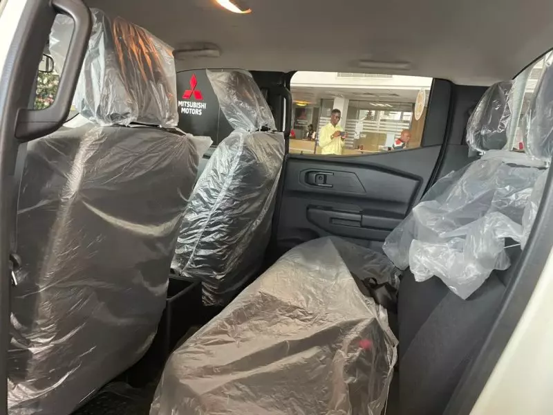 Mitsubishi L200   - 2025