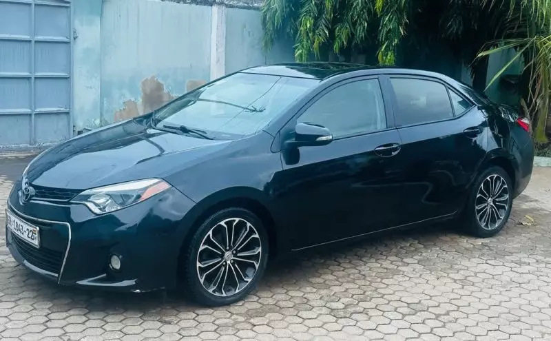 Toyota corolla   - 2015