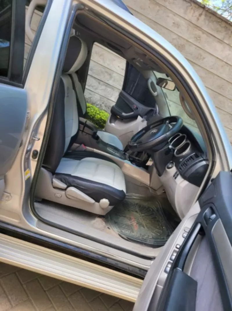 Toyota Prado   - 2006