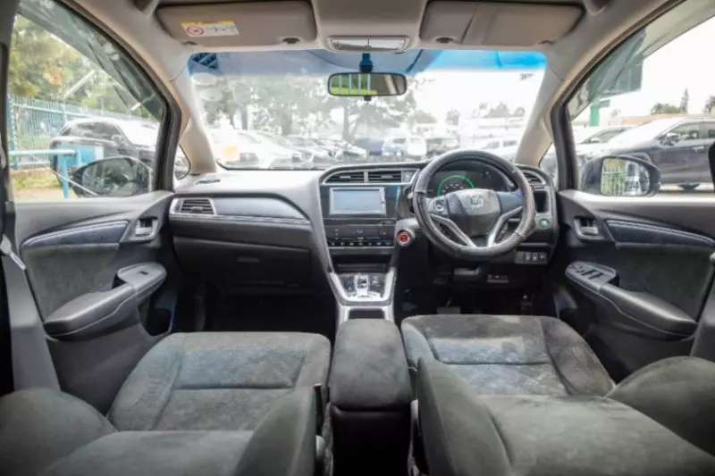 Honda shuttle    - 2018