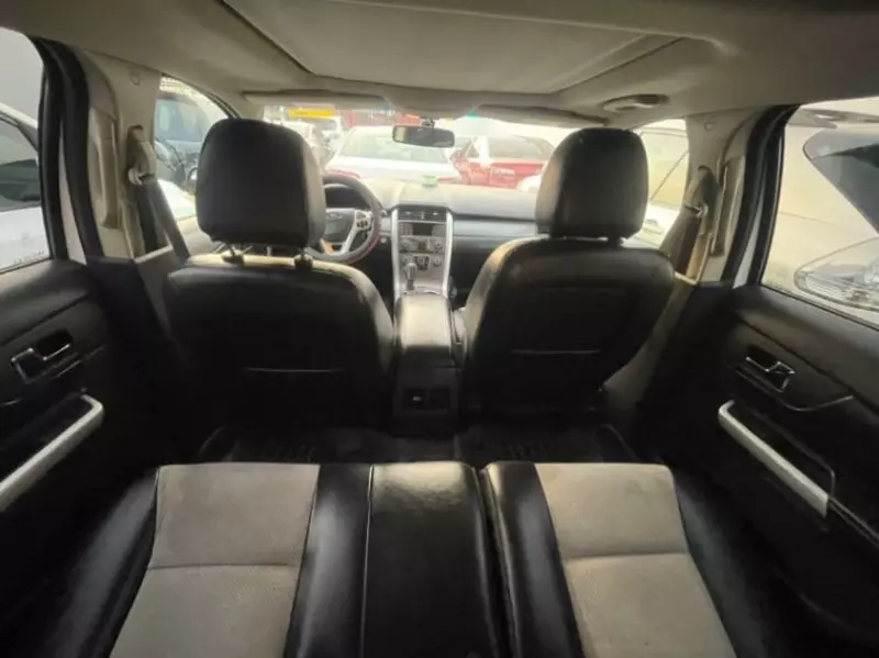 Ford Edge   - 2013