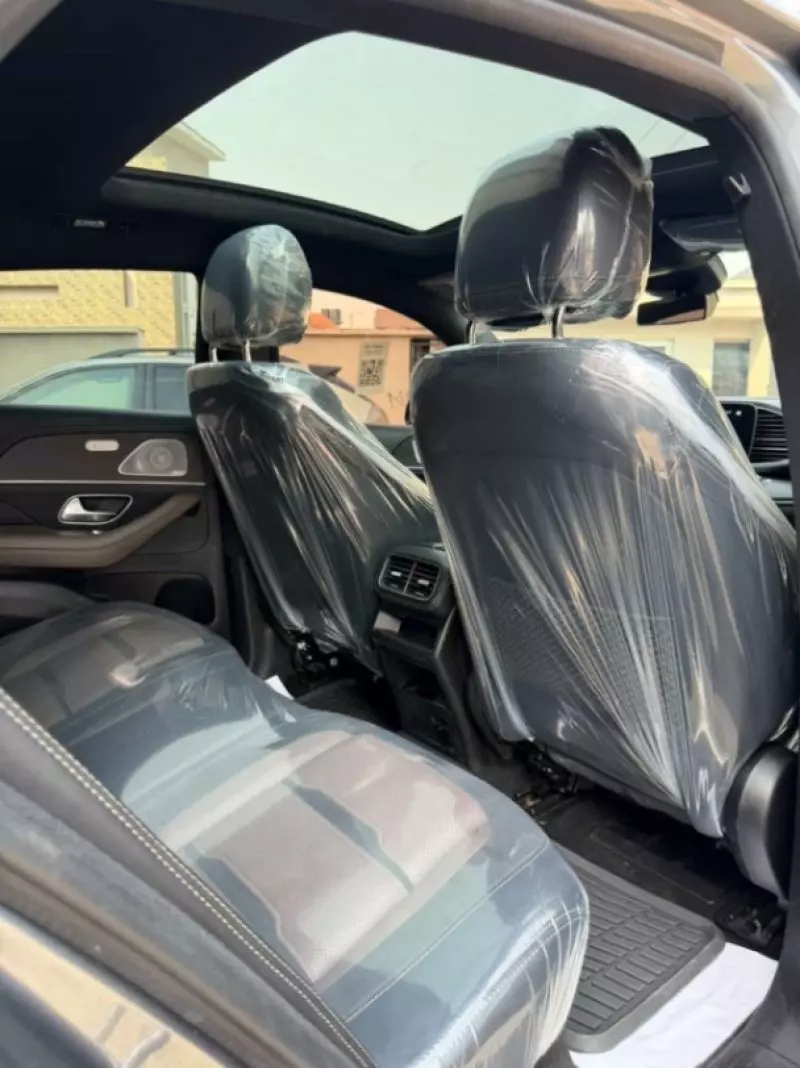 Mercedes-Benz GLE-Class   - 2021