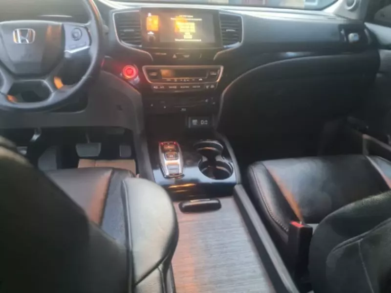 Honda Pilot   - 2020