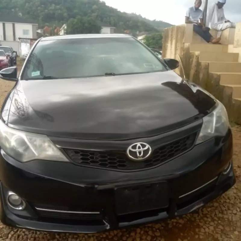 TOYOTA Camry   - 2014