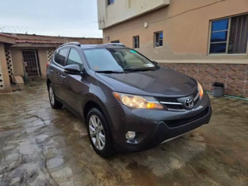 TOYOTA RAV 4   - 2014