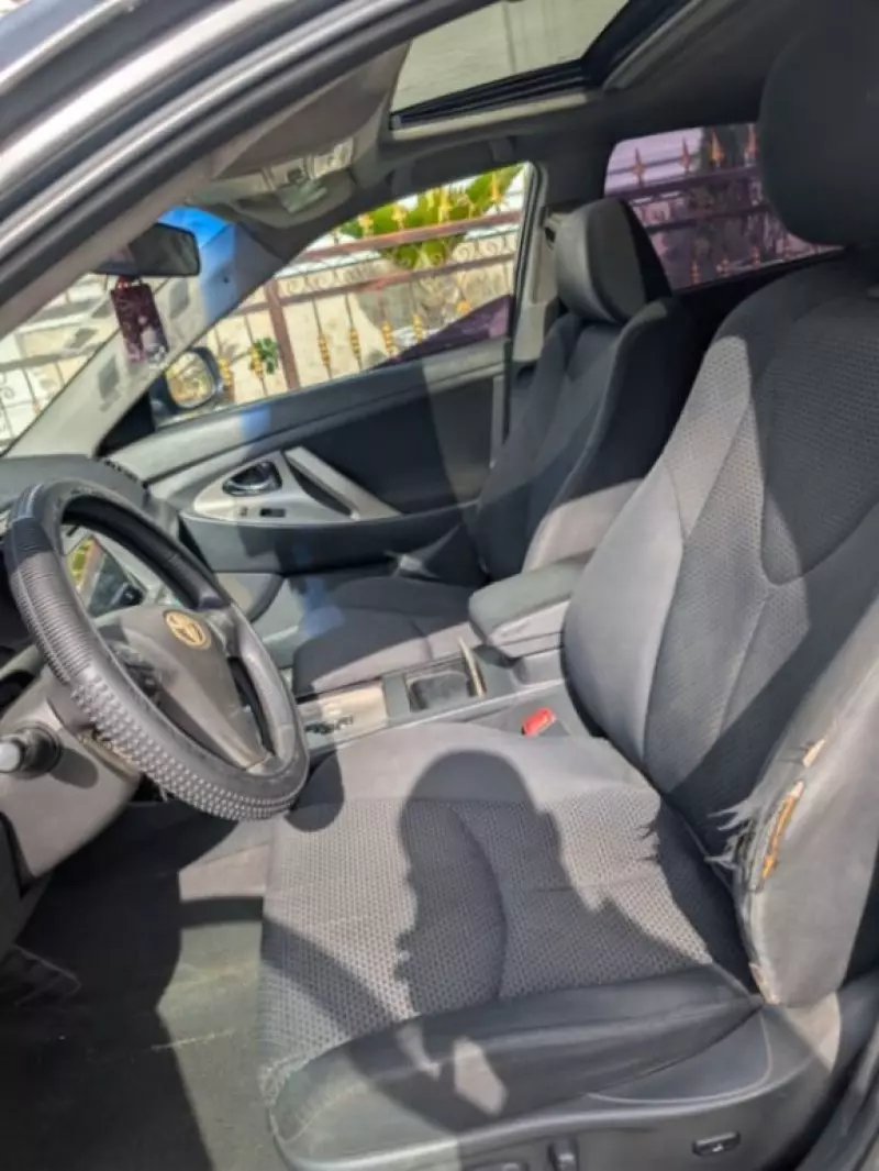 Toyota Camry - 2009