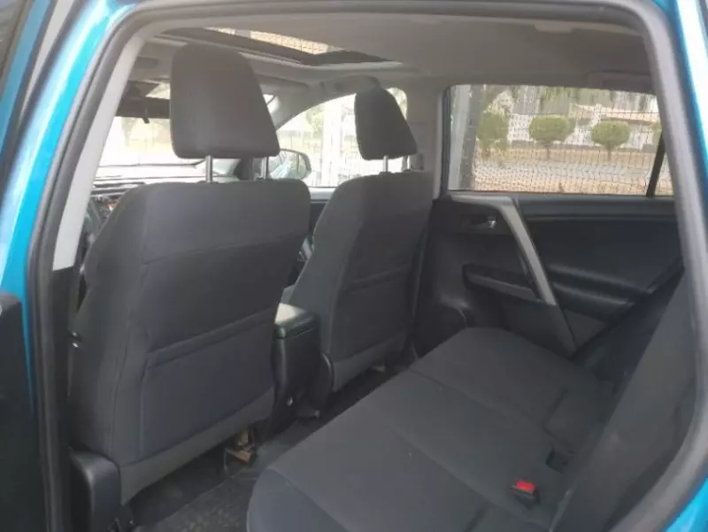 Toyota RAV 4   - 2018