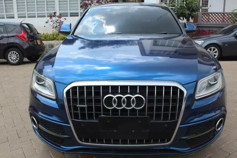 Audi Q5   - 2015