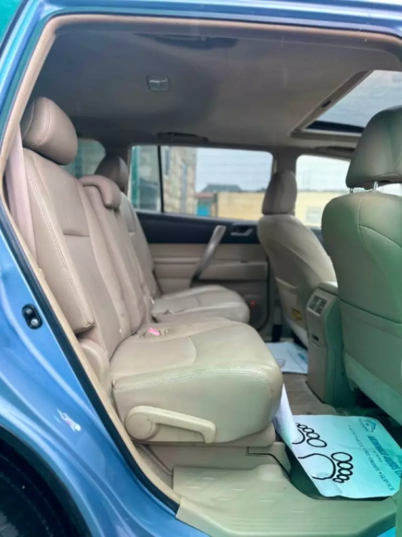 TOYOTA Highlander   - 2008