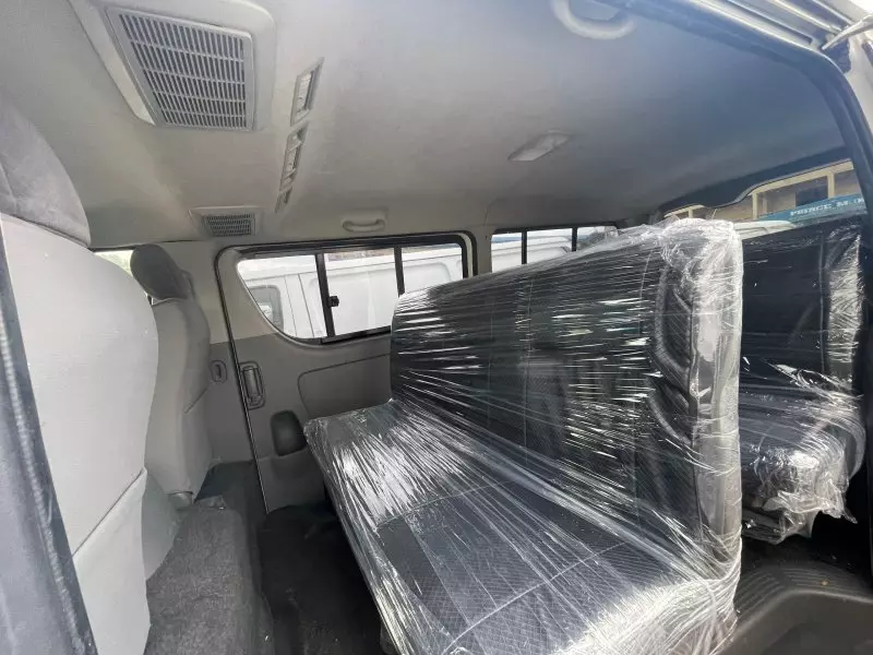 Toyota Hiace   - 2014