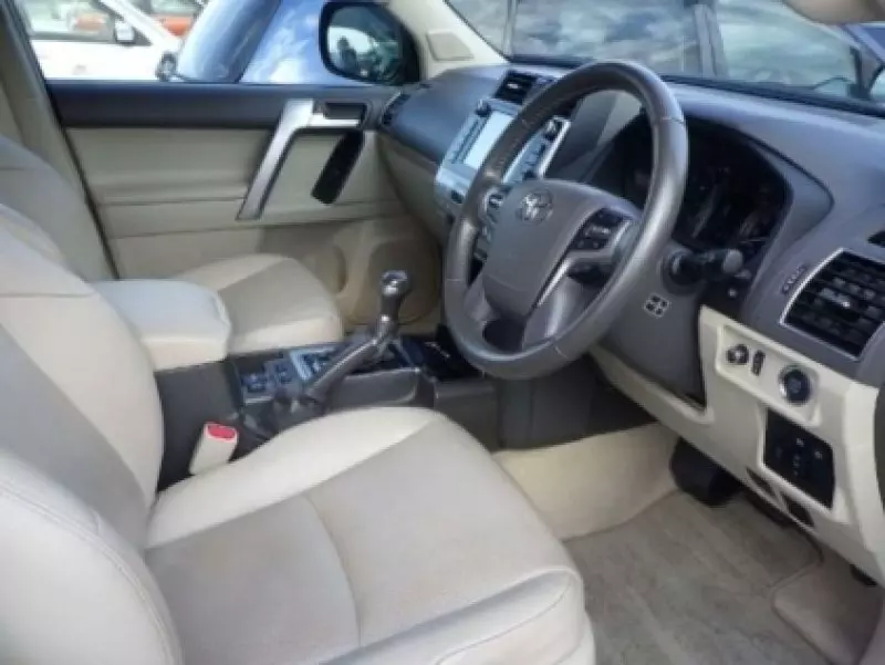 Toyota Landcruiser prado TX   - 2017