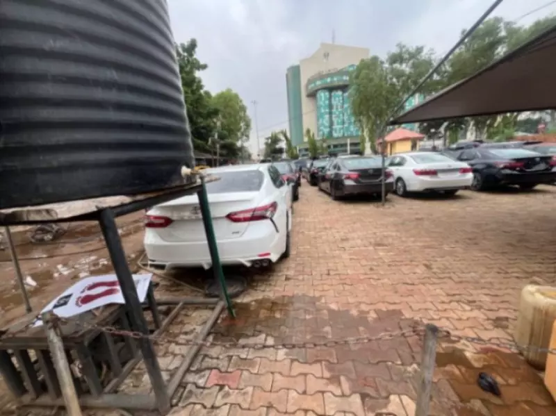 TOYOTA Camry   - 2018