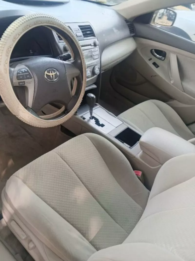 TOYOTA Camry   - 2011