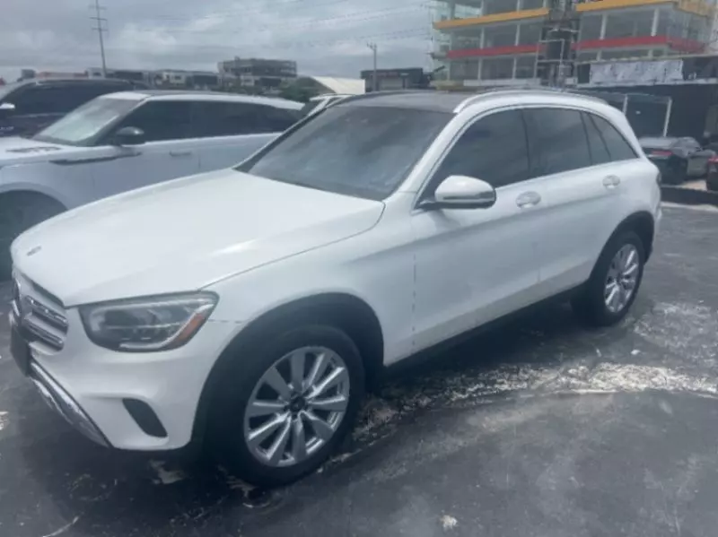 Mercedes-Benz GLC 300   - 2020