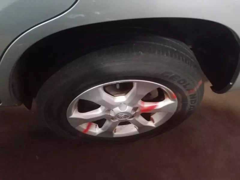 Toyota Vanguard    - 2010