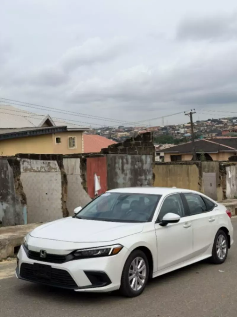 Honda Civic   - 2022