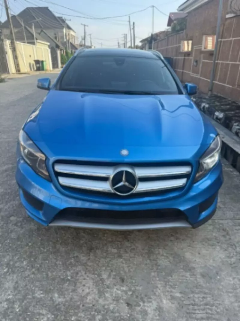 Mercedes-Benz GLA 250   - 2016