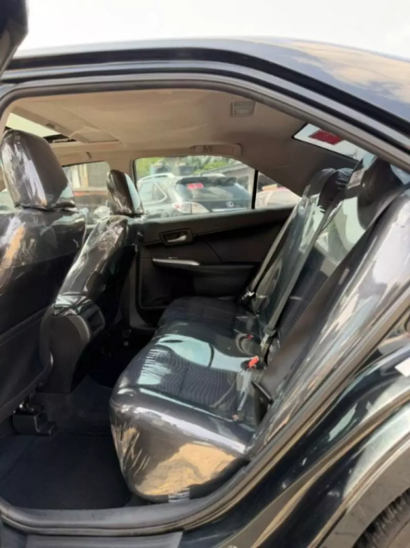 TOYOTA Camry - 2012