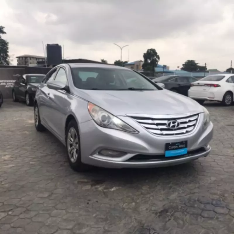 Hyundai Sonata   - 2015