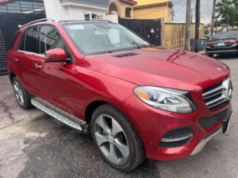 Mercedes-Benz Gle-class   - 2016
