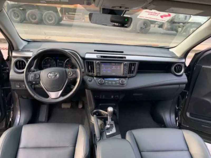 Toyota RAV4   - 2016