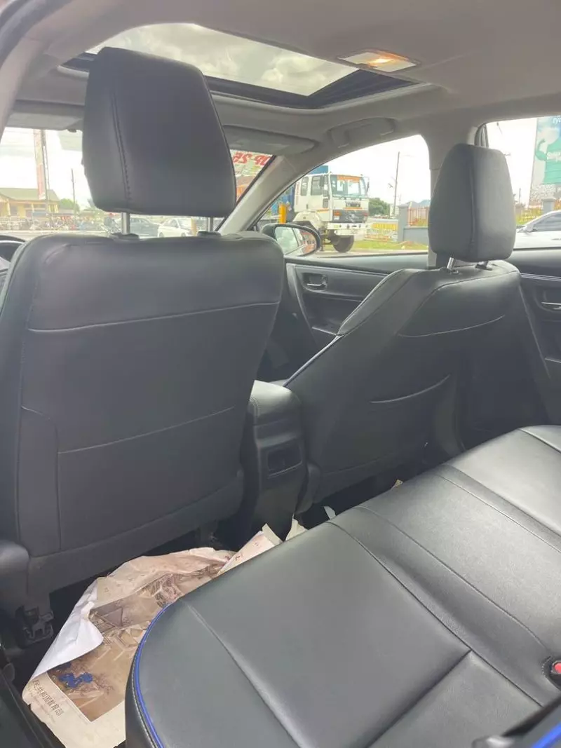Toyota Corolla   - 2019