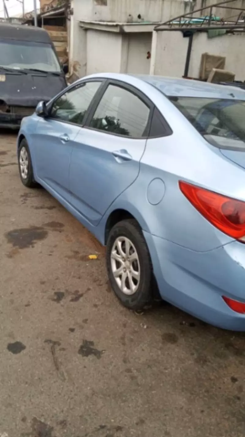 Hyundai Accent RB - 2009