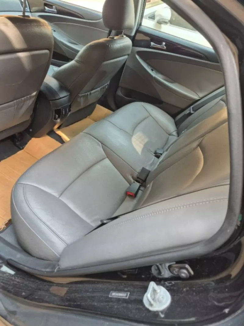 Hyundai Sonata   - 2013