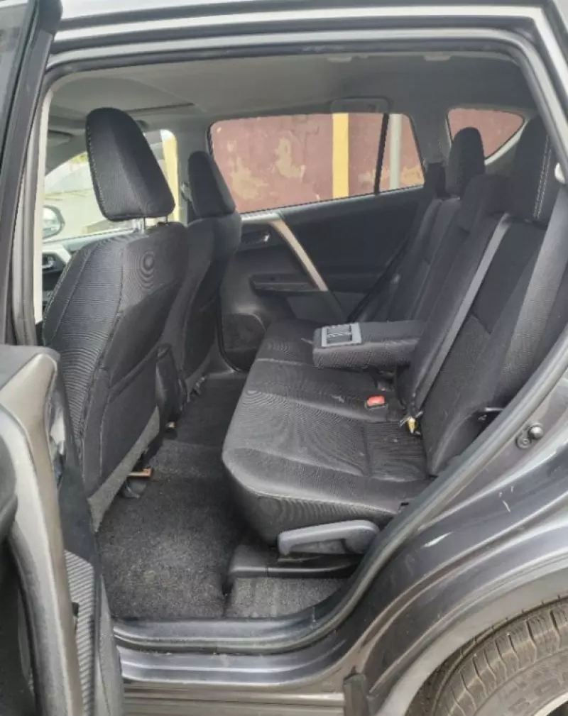 Toyota RAV 4   - 2015