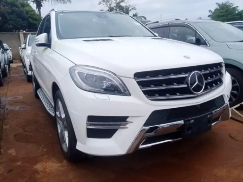 Mercedes-Benz ML 350 - 2014