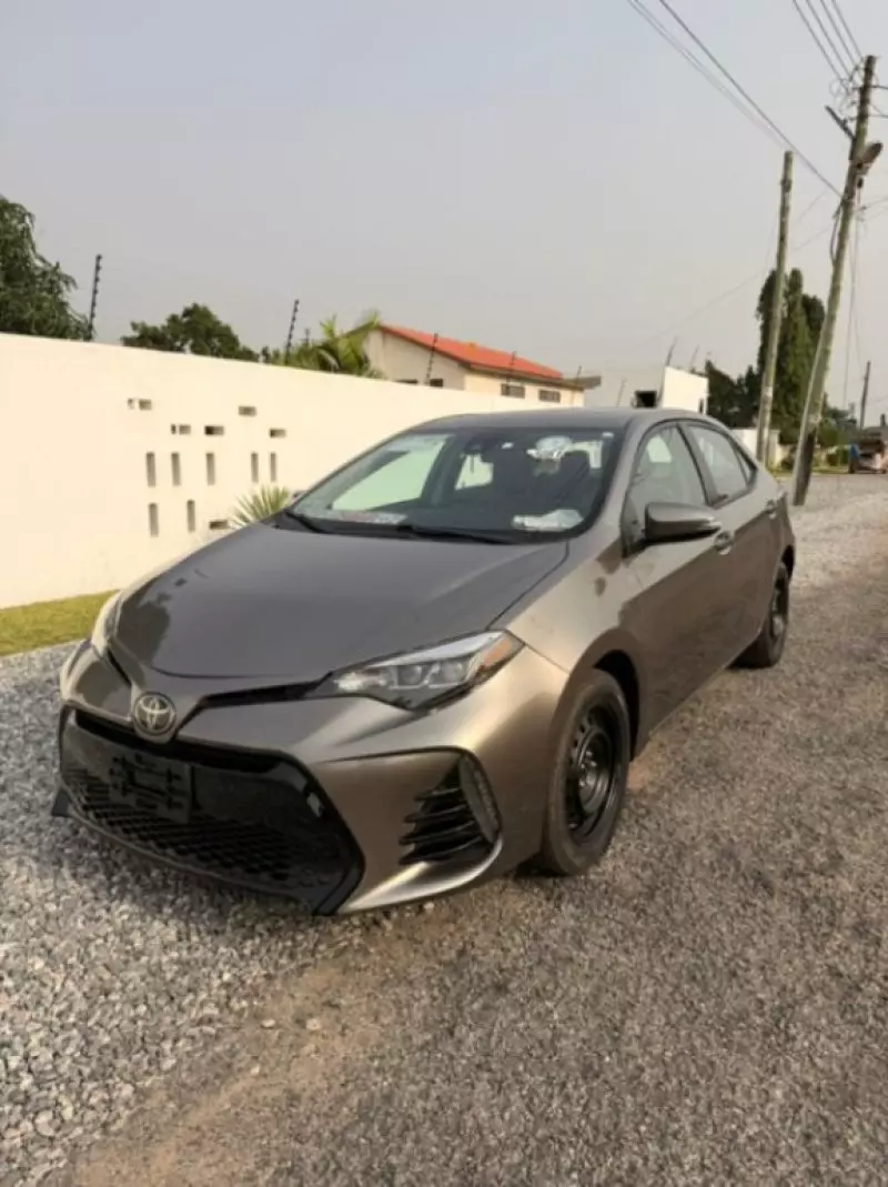 TOYOTA Corolla   - 2019