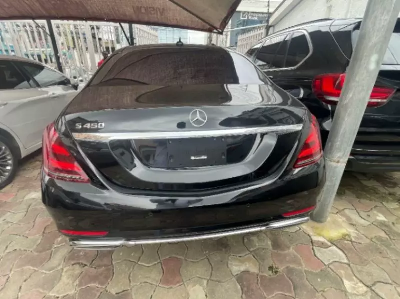 Mercedes-Benz 450   - 2019