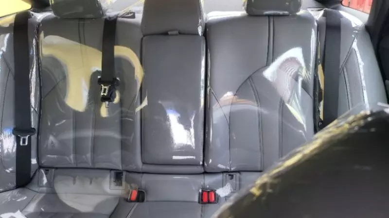 Toyota Avalon   - 2019