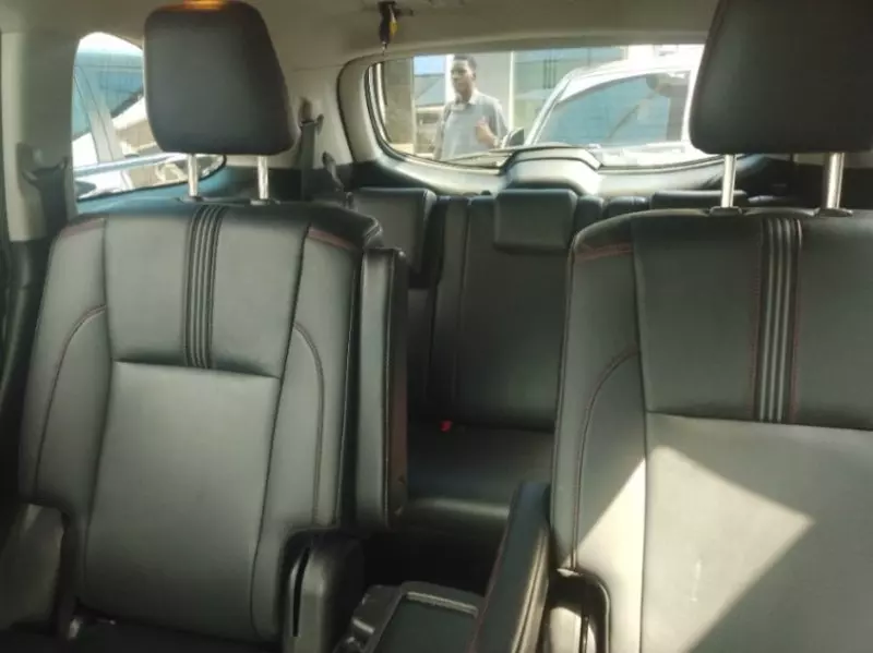 Toyota Avalon   - 2016