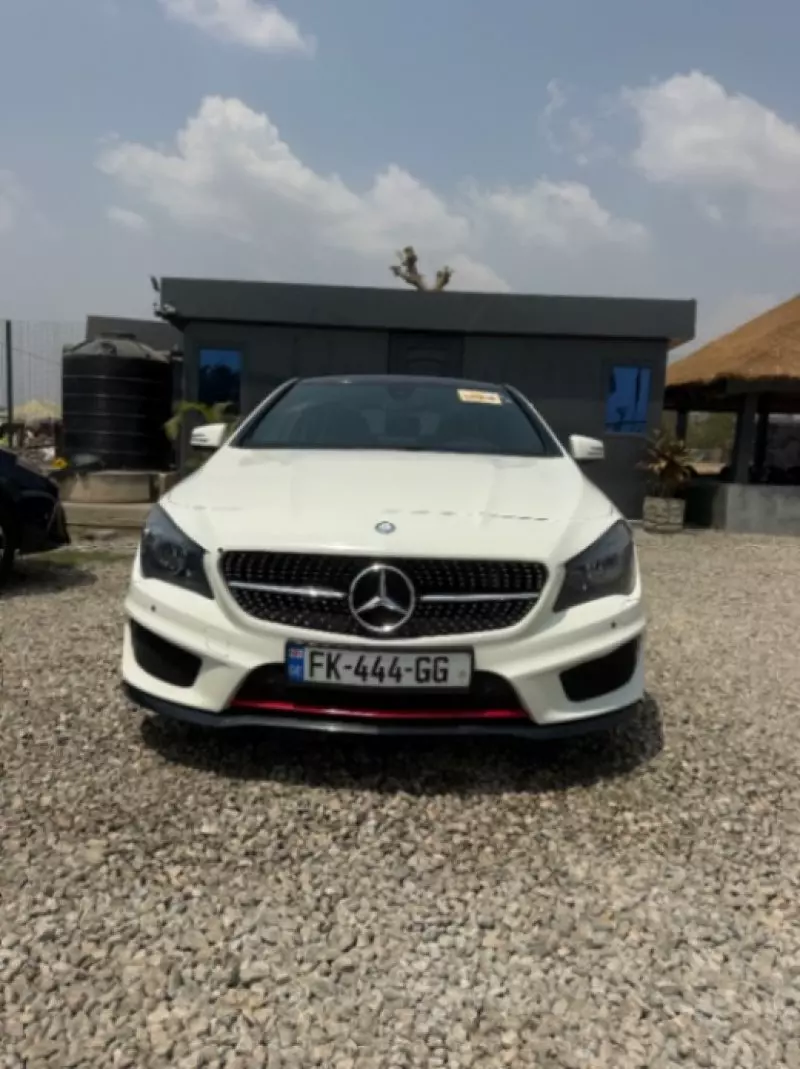 Mercedes-Benz CLA 250   - 2016