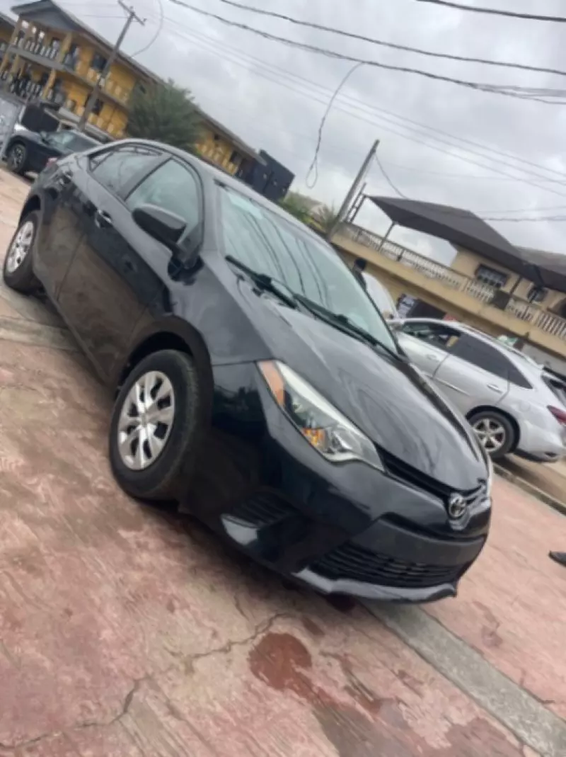 TOYOTA Corolla   - 2014