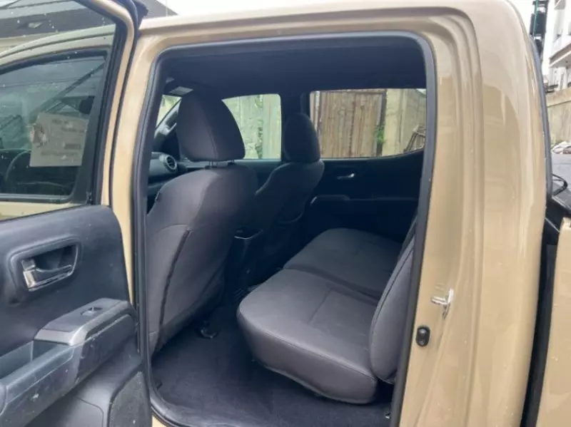 Toyota Tacoma   - 2018