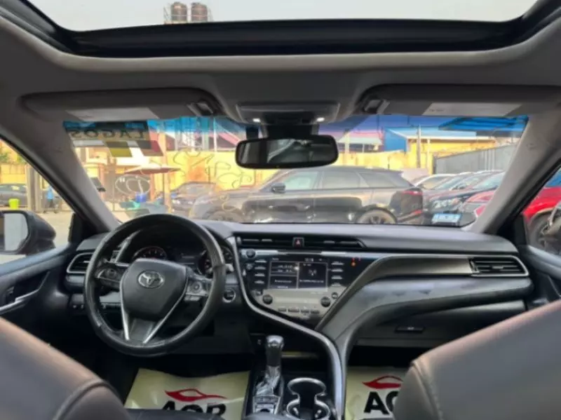 Toyota Camry   - 2019