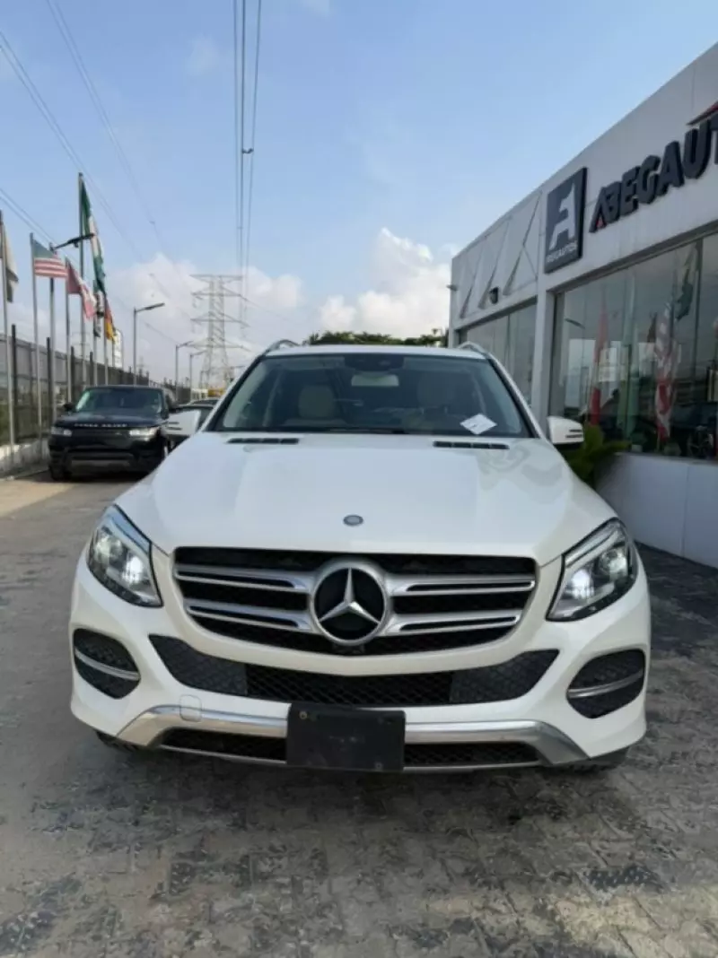 Mercedes-Benz GLE 350   - 2017