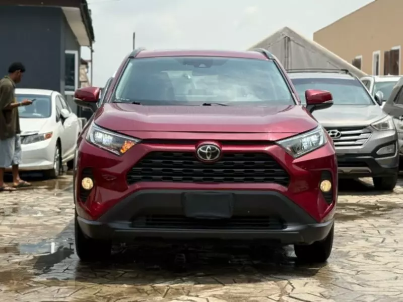 TOYOTA RAV 4   - 2023