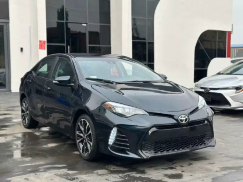 Toyota Corolla   - 2019