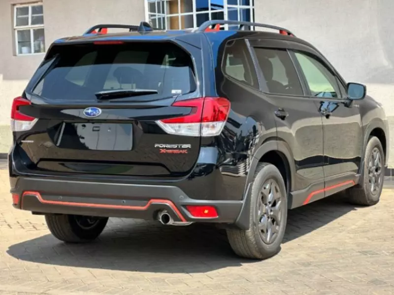 Subaru Forester   - 2018