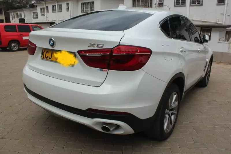 BMW X6   - 2015