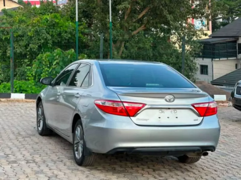 TOYOTA Camry   - 2017